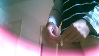 Cu fundul superb, soția fierbinte iraniană, curvă, gustă pentru prima dată BBC la o petrecere sexuală